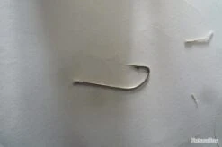 Hameçons 2 Mustad Par 100 Blanc Extra Long -Pêche Produits Magasin 00003 Hamecons 2 mustad par 100 blanc extra long