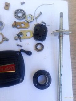 LOT IMPORTANT DE PIECES POUR MOULINET BAM 620 . ( PIECES NEUVES ) -Pêche Produits Magasin 00003 LOT IMPORTANT DE PIECES POUR MOULINET BAM 620 . PIECES NEUVES