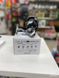 MOULINET DAIWA CALDIA18 LT4000D-CHX -Pêche Produits Magasin 00003 MOULINET DAIWA CALDIA18 LT4000D CHX