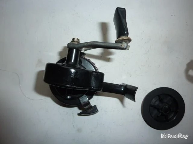 Moulinet Contact 400 Noir Très Bon état Avec Deuxième Bobine Neuve 4 Moulinet Contact 400 Noir Très Bon état Avec Deuxième Bobine Neuve – Image 4