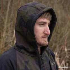 Avid Carp Distortion Onesie XXL -Pêche Produits Magasin 00006 Distortion Onesie XXL