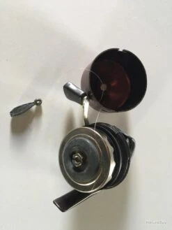 Moulinets De Pêche Vintage Daiwa 9300C Et 9300A -Pêche Produits Magasin 00009 Moulinets de peche vintage Daiwa 9300C et 9300A